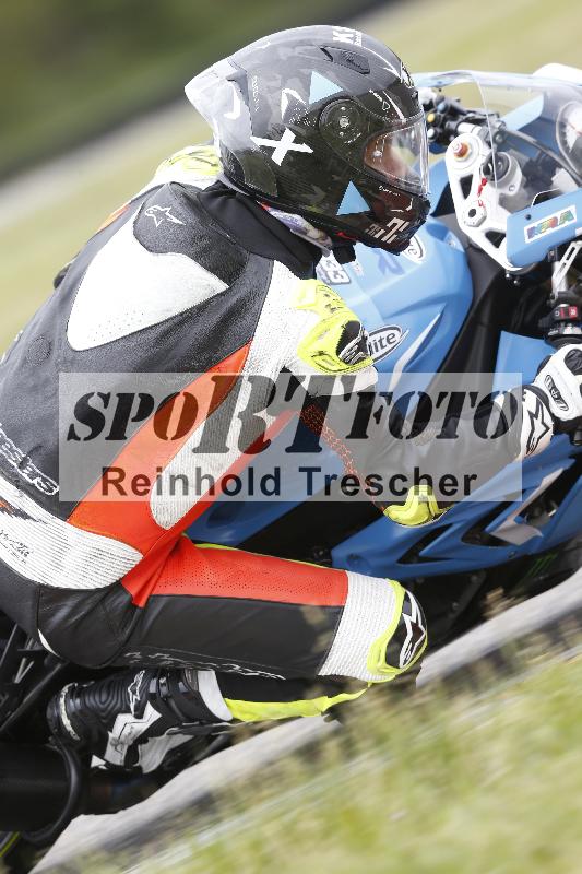 /Archiv-2024/13 22.04.2024 Plüss Moto Sport ADR/Freies Fahren/unklar